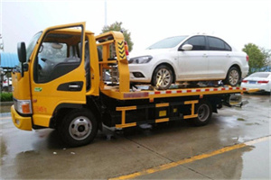 石台附近拖车救援24小时服务热线